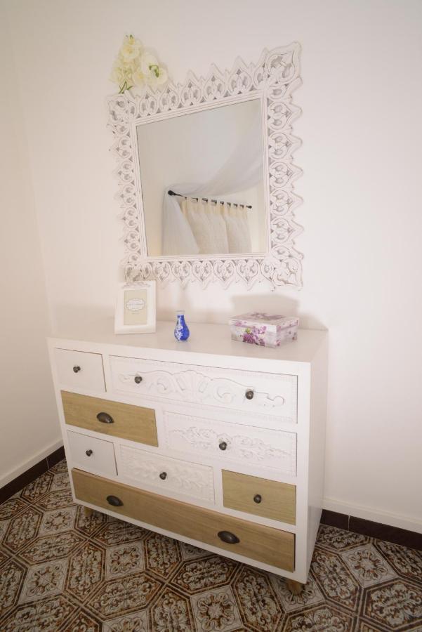 Old Town Secret Garden Apartment Alghero Luaran gambar